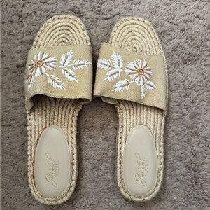 Jewel Badgley Mischka Tan Floral Espadrilles
